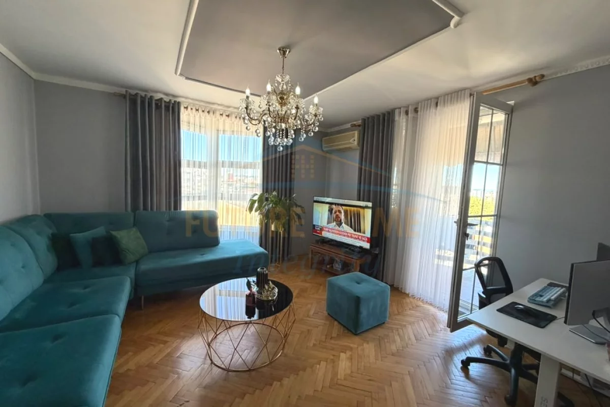 Shtepi ne shitje Apartament ne Tirane, 2+1, Mobilimi E mobiluar, Pagesa 198,000  Euro.