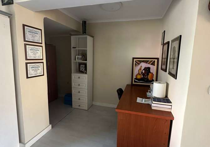 Ambient biznesi me qera 1+1 ne Tirane - 350 Euro