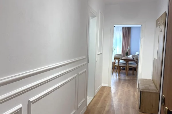 Shtepi ne shitje Apartament ne Durres, 1+1, Mobilimi E mobiluar, Pagesa 120,000  Euro.