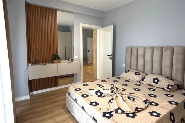 Shtepi ne shitje Apartament ne Durres, 1+1, Mobilimi E mobiluar, Pagesa 120,000  Euro.