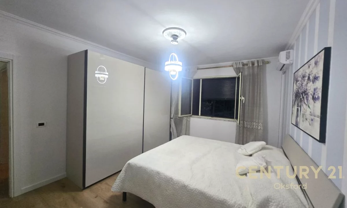Shtepi me qera Apartament ne Tirane, 2+1, Mobilimi E mobiluar, Pagesa 650  Euro.