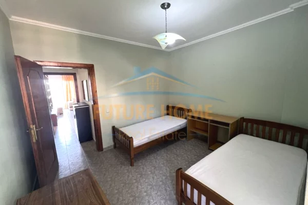 Shtepi me qera Apartament ne Tirane, 2+1, Mobilimi E mobiluar, Pagesa 600  Euro.