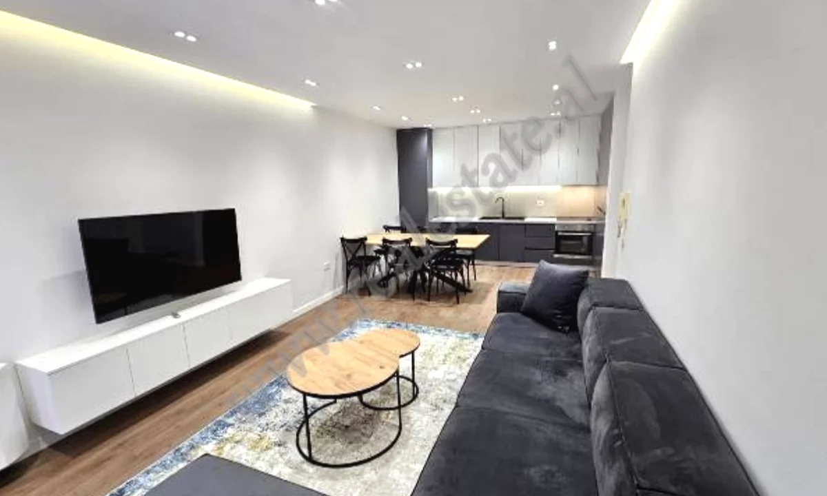 Shtepi me qera Apartament ne Tirane, 2+1, Mobilimi E mobiluar, Pagesa 200  Euro.