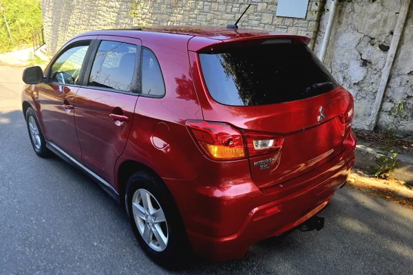 Cars for sale in Tirana, Mitsubishi, 2012 Benzine,Kambio Automatik Payment 4,900  Euro.