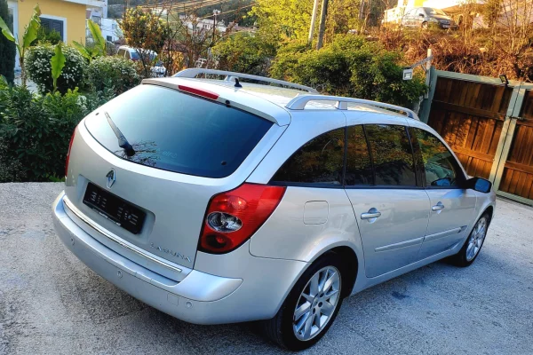 Cars for sale in Tirana, Renault, 2007 Diesel,Kambio Automatik Payment 2,100  Euro.