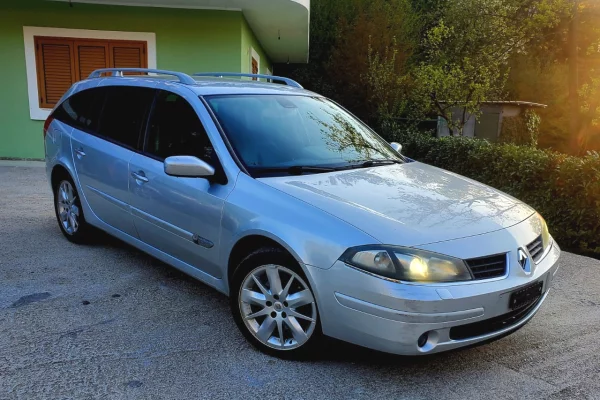 Cars for sale in Tirana - 2,100 Euro