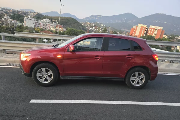 Cars for sale in Tirana, Mitsubishi, 2012 Benzine,Kambio Automatik Payment 6,300  Euro.