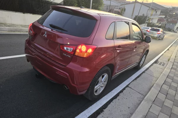 Cars for sale in Tirana, Mitsubishi, 2012 Benzine,Kambio Automatik Payment 6,300  Euro.
