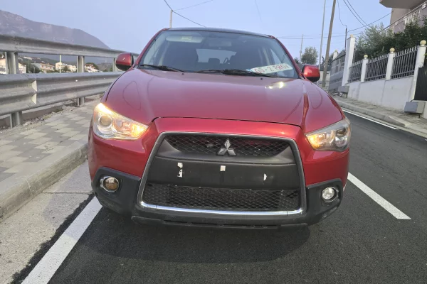Cars for sale in Tirana, Mitsubishi, 2012 Benzine,Kambio Automatik Payment 6,300  Euro.