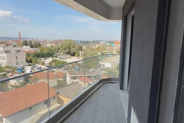 Shtepi me qera Apartament ne Tirane, 1+1, Mobilimi Bosh, pa mobiluar, Pagesa 500  Euro.