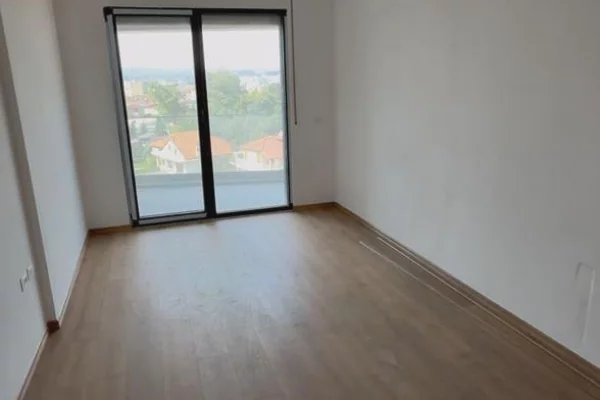 Shtepi me qera 1+1 ne Tirane - 500 Euro