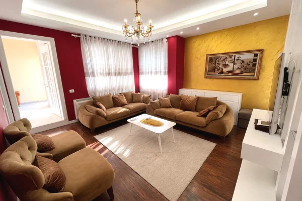 Shtepi me qera Apartament ne Tirane, 1+1, Mobilimi E mobiluar, Pagesa 550  Euro.
