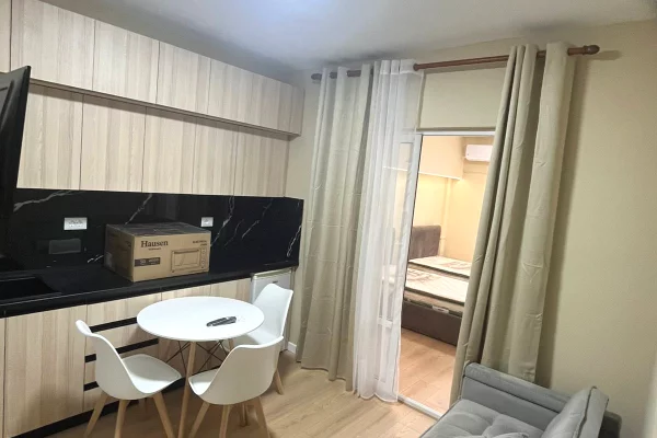 Shtepi me qera Apartament ne Tirane, 1+1, Mobilimi E mobiluar, Pagesa 600  Euro.