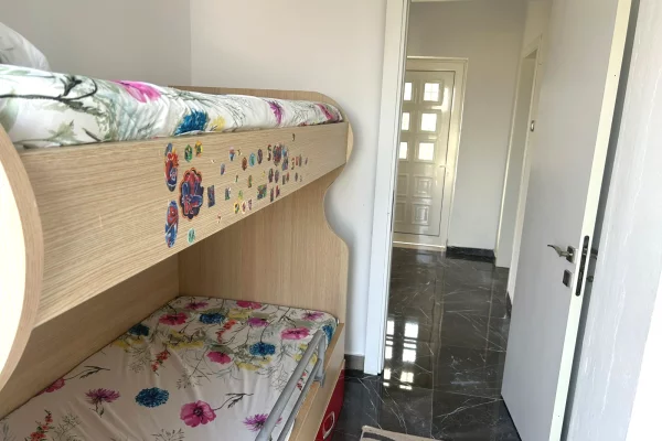  APARTAMENT 2+1 ME QIRA – RRUGA PJETËR BUDI