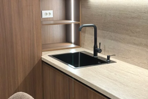 Shtepi me qera Apartament ne Tirane, 2+1, Mobilimi E mobiluar, Pagesa 600  Euro.