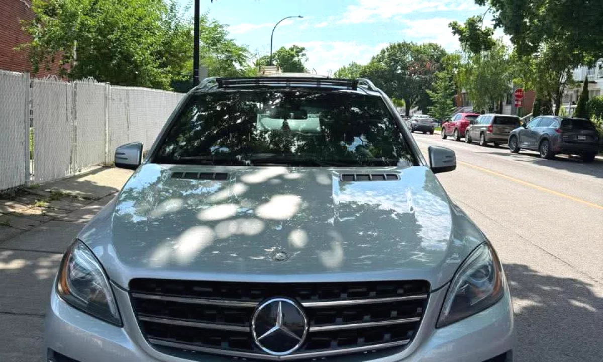 Makina ne shitje ne Tirane, Mercedes-Benz, 2015 Diesel,Kambio Automatik Pagesa 13,000  Euro.