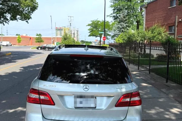 Makina ne shitje ne Tirane, Mercedes-Benz, 2015 Diesel,Kambio Automatik Pagesa 13,000  Euro.
