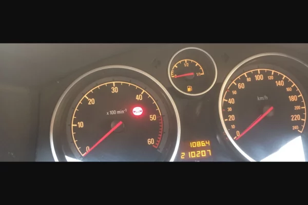 Cars for sale in Tirana, Opel, 2010 Diesel,Kambio Manual Payment 2,700  Leke.