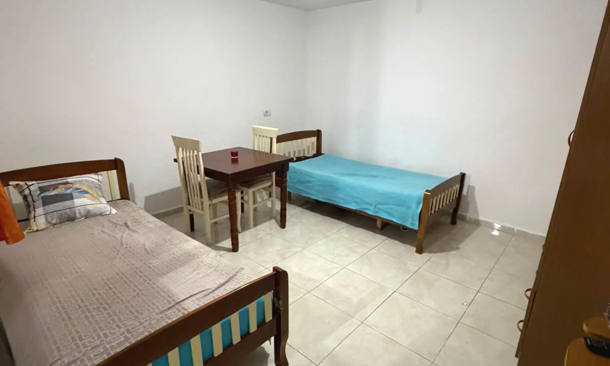 House for Rent Private house in Tirana, Garsoniere, Furniture Furnished, Payment 20,000  Leke.