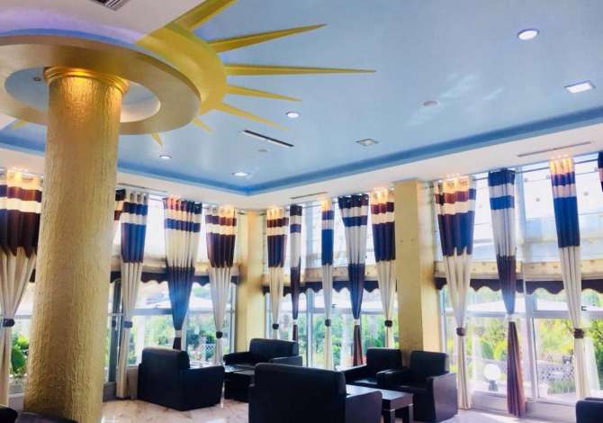 Offerte di lavoro a Durazzo, Profession Kamarier/e, Sanitare , , Pagamento 30,000  Leke.