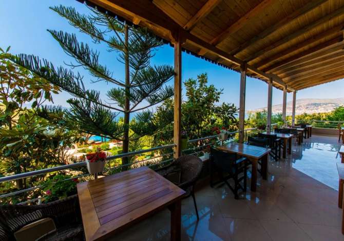 Offerte di lavoro a Santa Quaranta, Profession Kuzhinier/e, Kamarier/e, Barist, Mirembajtes, Sanitare , , Pagamento Trattabile.