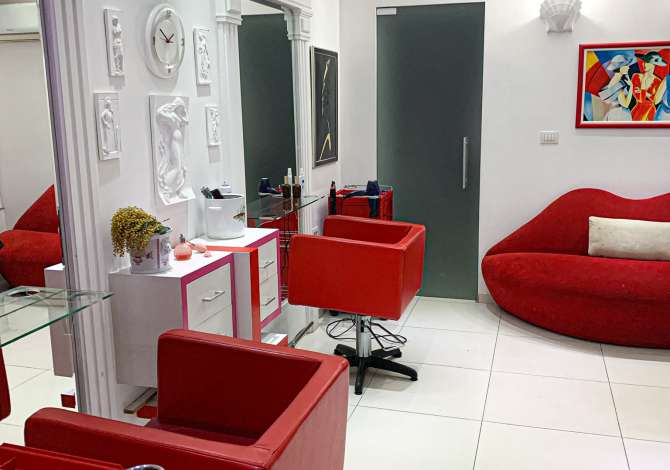 Business Property for Rent 1+1 in Tirana - 80,000 Leke