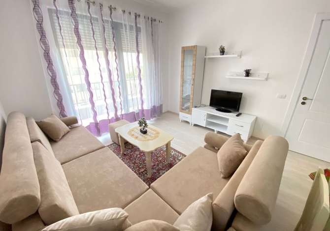 Apartament 3+1 Kinostudio 