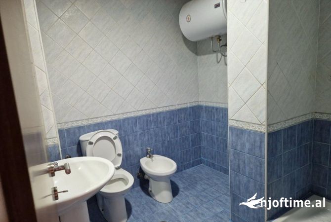 Apartament per zyra 3+1+2  Sheshi willson