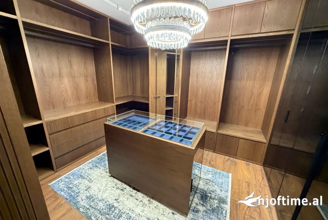 Shtepi me qera Apartament ne Tirane, 3+1, Mobilimi E mobiluar, Pagesa 3,500  Euro.