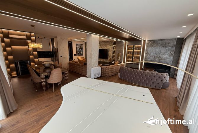 Shtepi me qera Apartament ne Tirane, 3+1, Mobilimi E mobiluar, Pagesa 3,500  Euro.