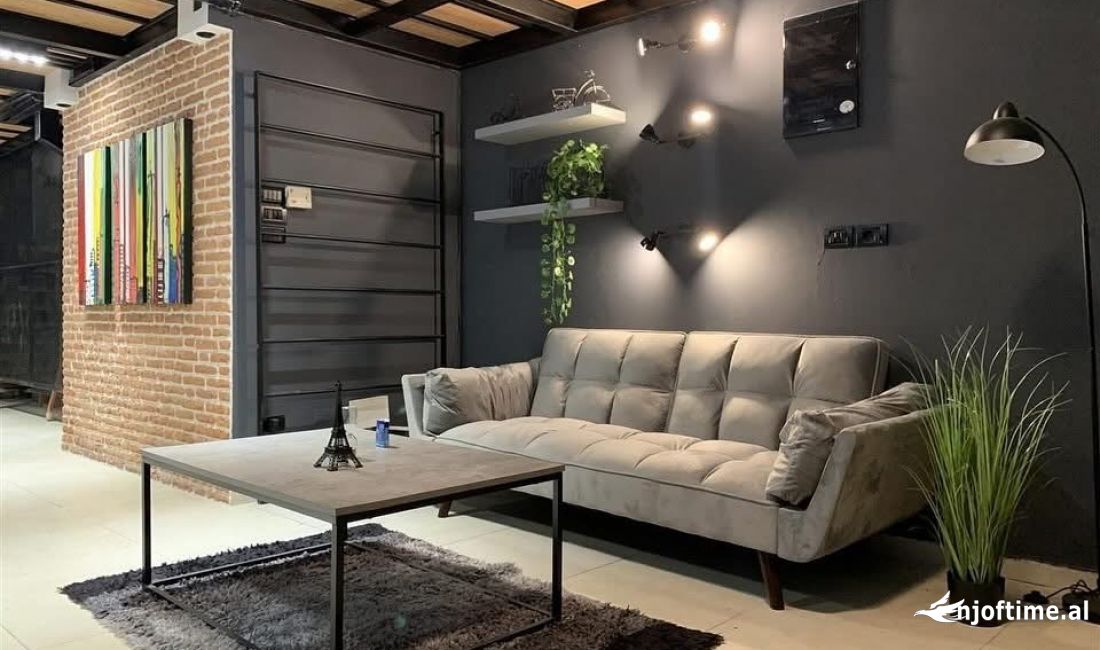 Qera Ambient per Zyre   Rruga Frosina Plaku