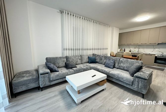Qera, apartament 2+1+2 +🅿️   Don Bosko, Trio Towers Residence 