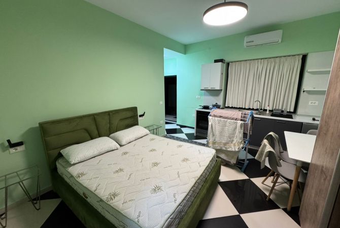 Shtepi me qera Apartament ne Tirane, Garsoniere, Mobilimi E mobiluar, Pagesa 350  Euro.