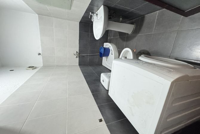 Shtepi me qera Shtepi Private ne Tirane, Garsoniere, Mobilimi E mobiluar, Pagesa 30,000  Leke.