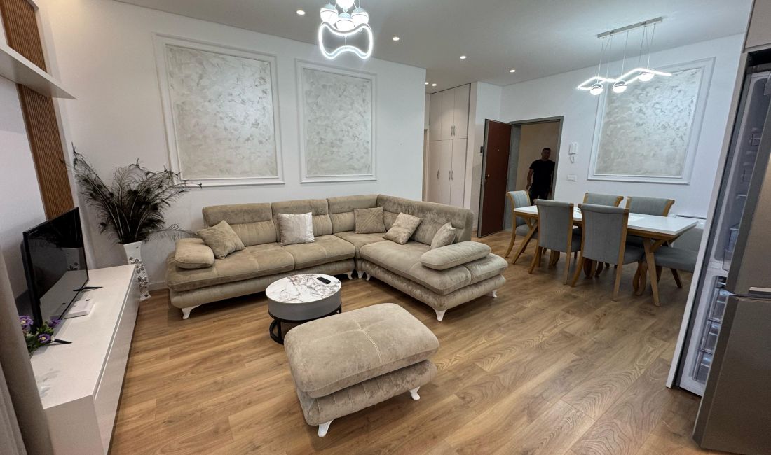 Shtepi me qera Apartament ne Tirane, 1+1, Mobilimi E mobiluar, Pagesa 600  Euro.