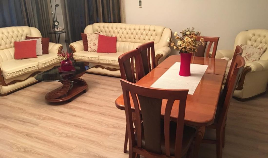Shtepi me qera Apartament ne Tirane, 2+1, Mobilimi E mobiluar, Pagesa 500  Euro.