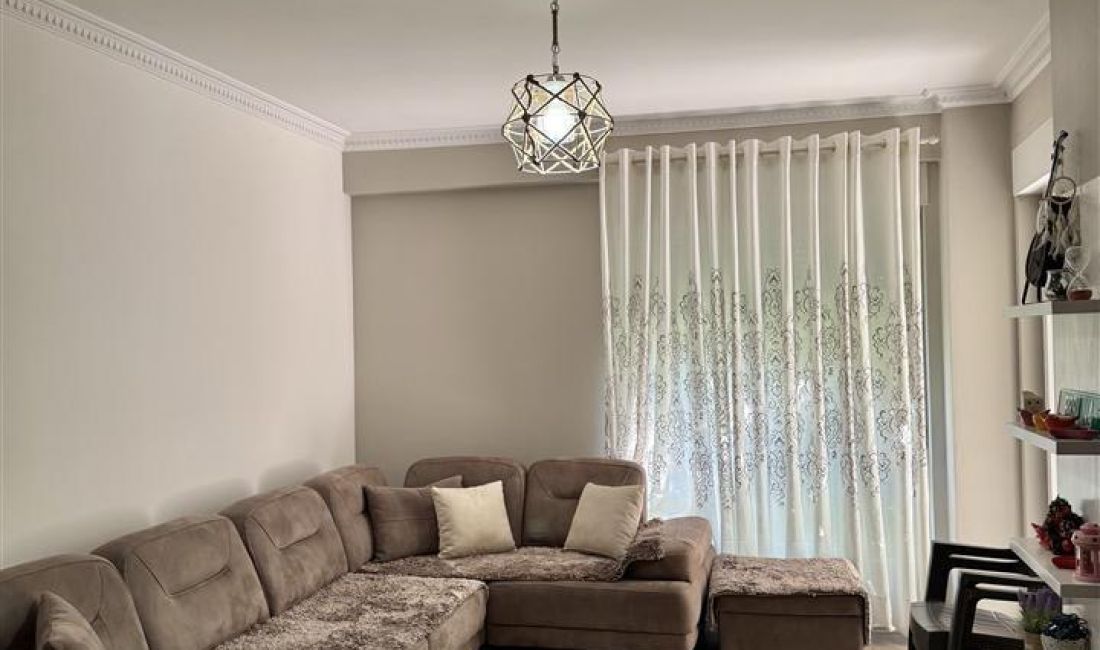 Shtepi me qera Apartament ne Tirane, 1+1, Mobilimi E mobiluar, Pagesa 550  Euro.