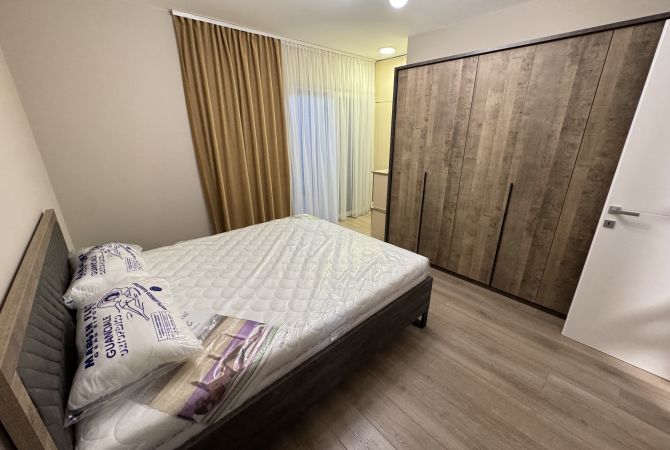 Shtepi me qera Apartament ne Tirane, 1+1, Mobilimi E mobiluar, Pagesa 500  Euro.