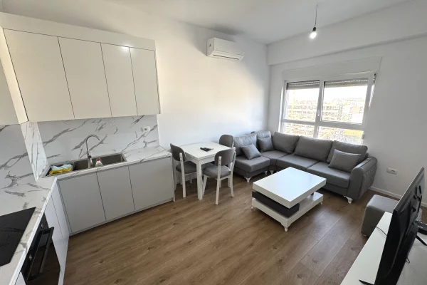 Shtepi me qera Apartament ne Tirane, 1+1, Mobilimi E mobiluar, Pagesa 40,000  Leke.