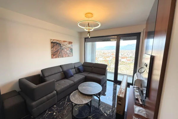 Shtepi me qera 1+1 ne Tirane - 550 Euro