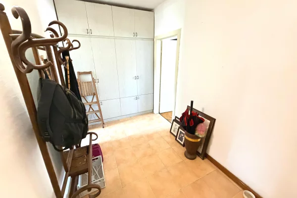 Shtepi me qera Apartament ne Tirane, 1+1, Mobilimi E mobiluar, Pagesa 35,000  Leke.