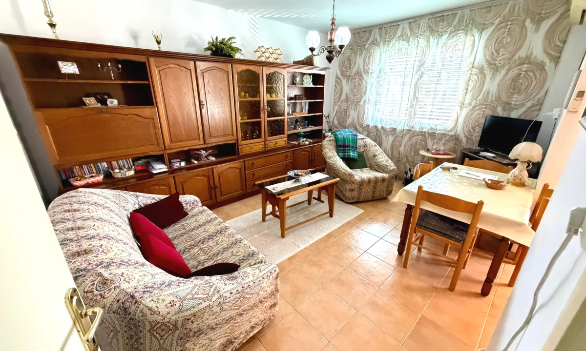 Shtepi me qera Apartament ne Tirane, 1+1, Mobilimi E mobiluar, Pagesa 35,000  Leke.