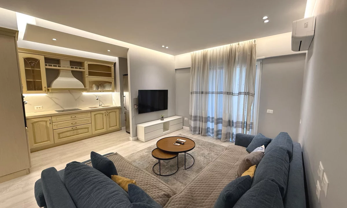 Shtepi me qera Apartament ne Tirane, 2+1, Mobilimi E mobiluar, Pagesa 800  Euro.