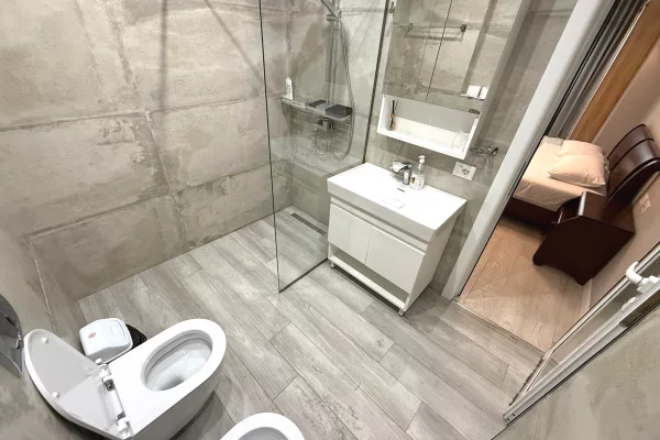 Shtepi me qera Apartament ne Tirane, 2+1, Mobilimi E mobiluar, Pagesa 800  Euro.