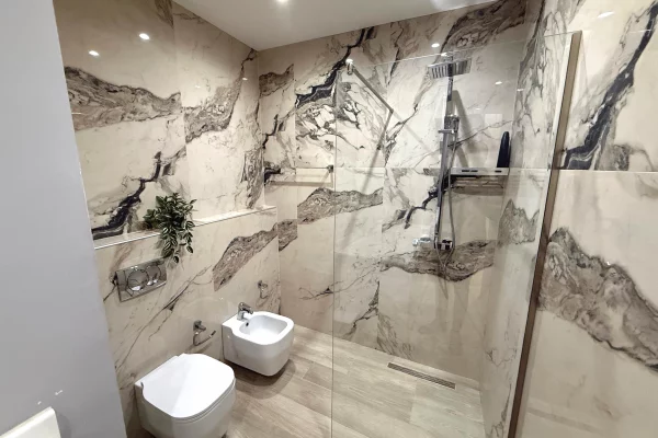 Shtepi me qera Apartament ne Tirane, 2+1, Mobilimi E mobiluar, Pagesa 800  Euro.