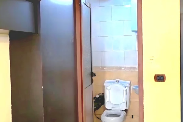 Jepet Ambjent Biznesi me qera tek Restorant Durresi!!