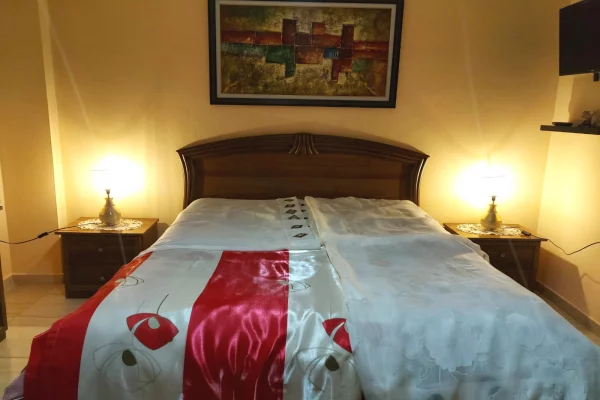 Shtepi ne shitje Apartament ne Tirane, 2+1, Mobilimi E mobiluar, Pagesa 14,500,000  Leke.