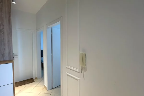Shtepi ne shitje Apartament ne Sarande, 2+1, Mobilimi E mobiluar, Pagesa 160,000  Euro.
