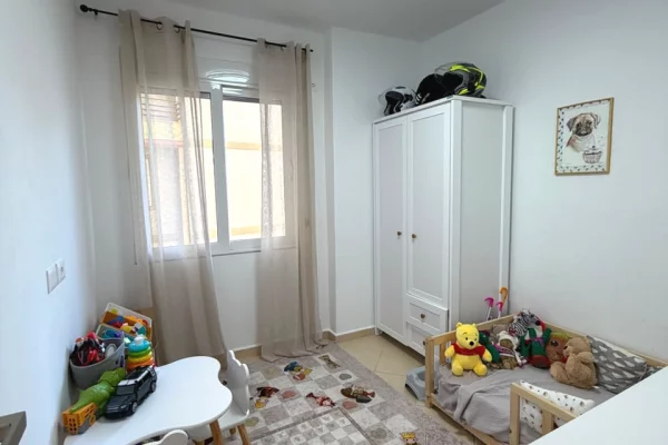 Shtepi ne shitje Apartament ne Sarande, 2+1, Mobilimi E mobiluar, Pagesa 160,000  Euro.