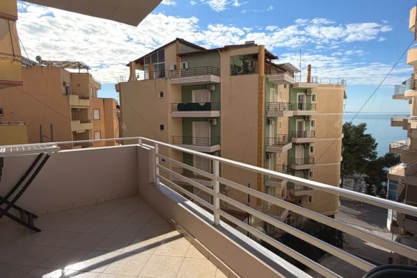 Shtepi ne shitje Apartament ne Sarande, 2+1, Mobilimi E mobiluar, Pagesa 160,000  Euro.